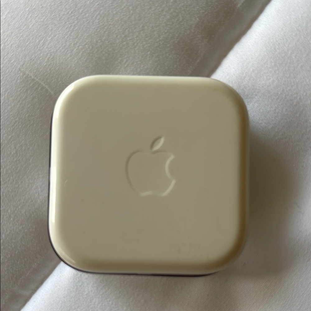Apple White Wired Earbuds